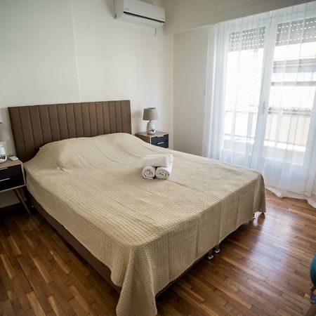 Explore Greece From Close The Sea Apartment Chalkís エクステリア 写真